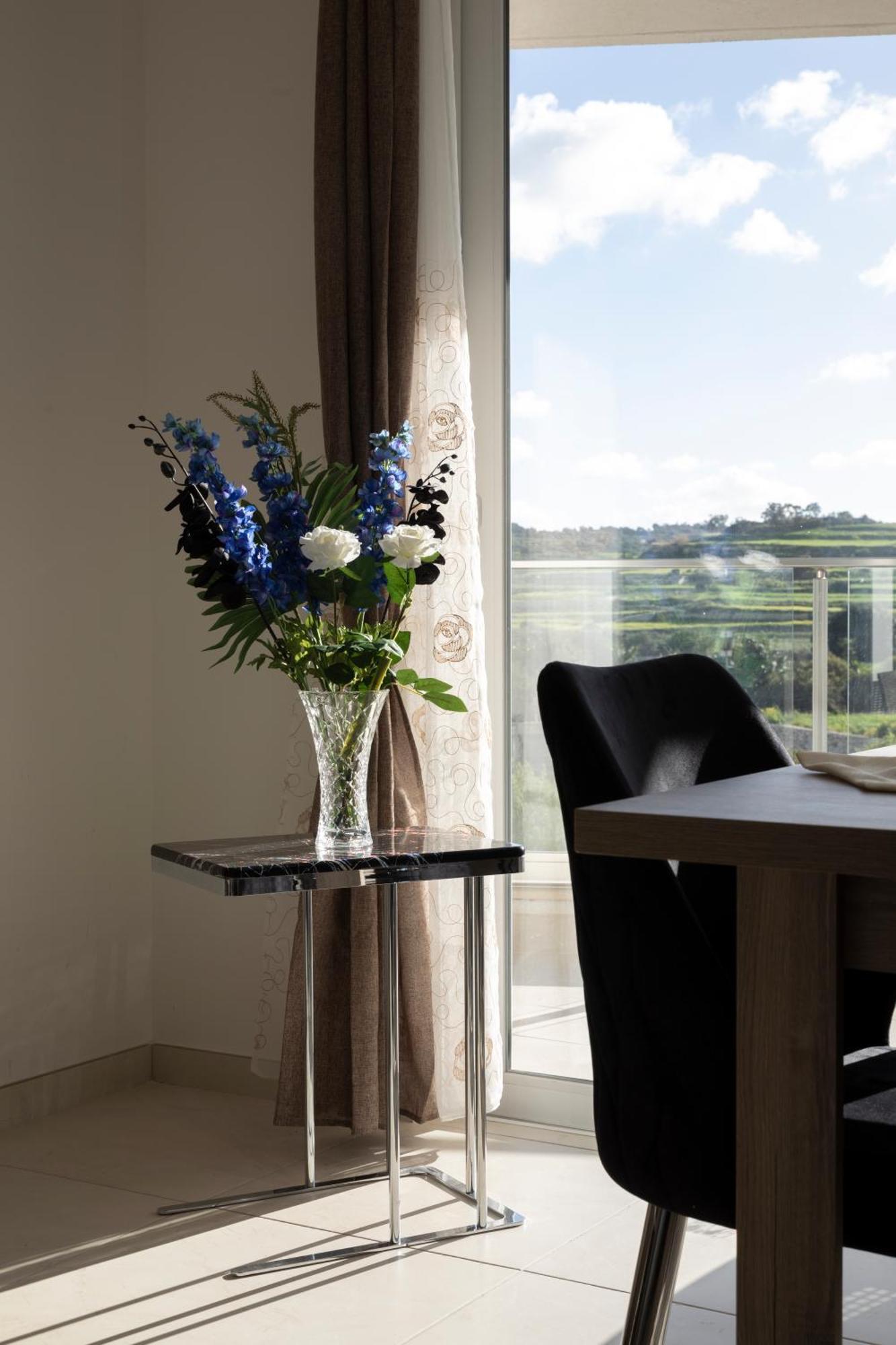 Modern & Spacious 2Br Apartment With Country Views - Close To Xemxija Bay St. Paul's Bay Exteriör bild